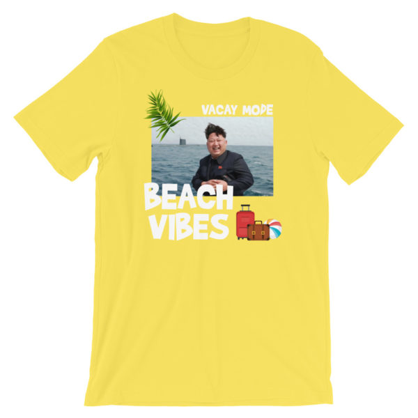 Vacay Mode Kim T-Shirt (Unisex) – Bild 5
